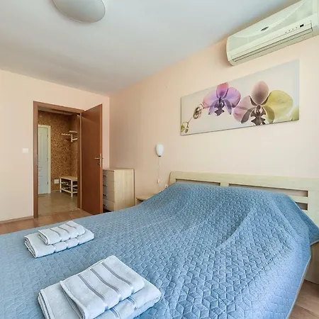 One Bedroom * 圣弗拉斯