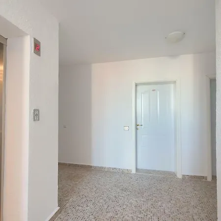 One Bedroom Daire